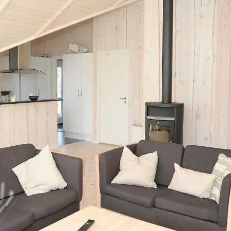 Vakantiehuis Modern Holiday In Borkop With Whirlpool *